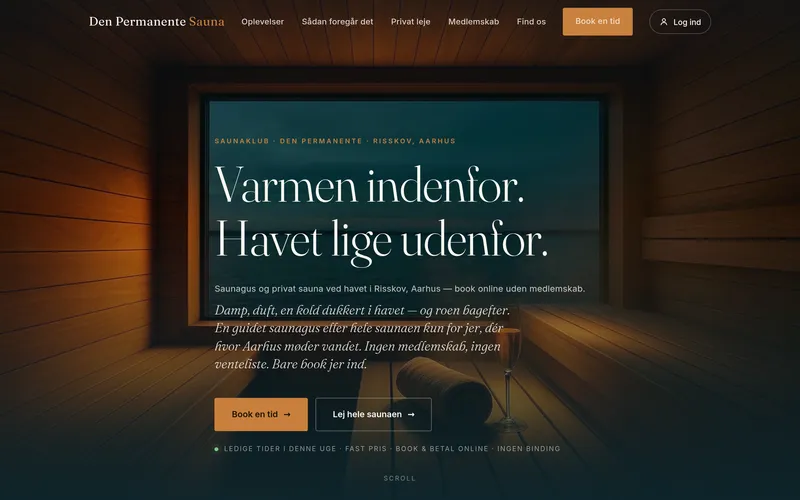 The homepage of denpermanentesauna.dk: a sauna in light wood with a sea view through a large window, with the Danish headline "Varmen indenfor. Havet lige udenfor."
